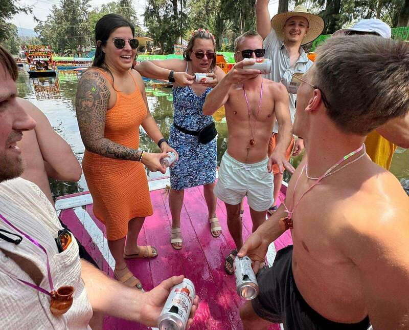 Mexico City: Xochimilco Boat Party with Unlimited Drinks - Canoeing on the canals: the hands-on payoff