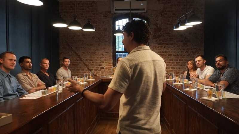 Mezcal y Mole with a Sommelier CDMX - The welcome cocktail and why this is a good first step for your evening