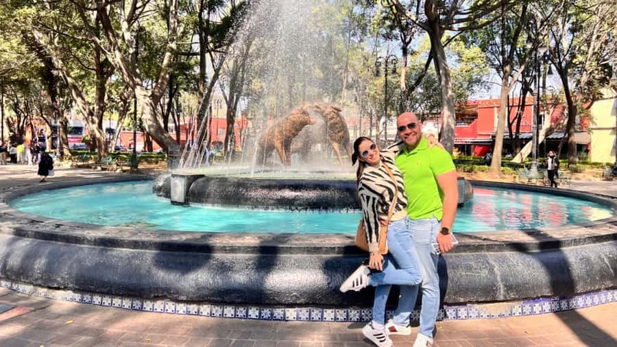Music and Tequila in Xochimilco visits Coyoacán and CU - University City (UNAM): murals by Siqueiros and Rivera at major landmarks