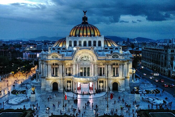 Must-see Buildings & Palaces of Mexico City - Price and value: what $49 buys you in Centro