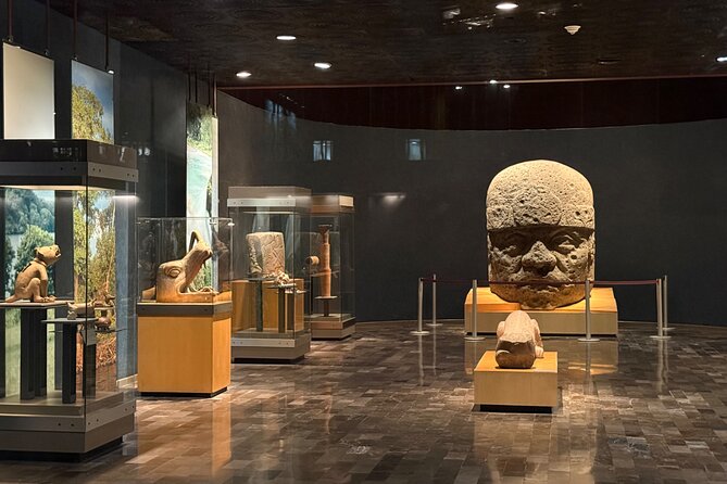 National Museum of Anthropology Early access with VIP Archaeologist - The “VIP archaeologist” style: science over stories