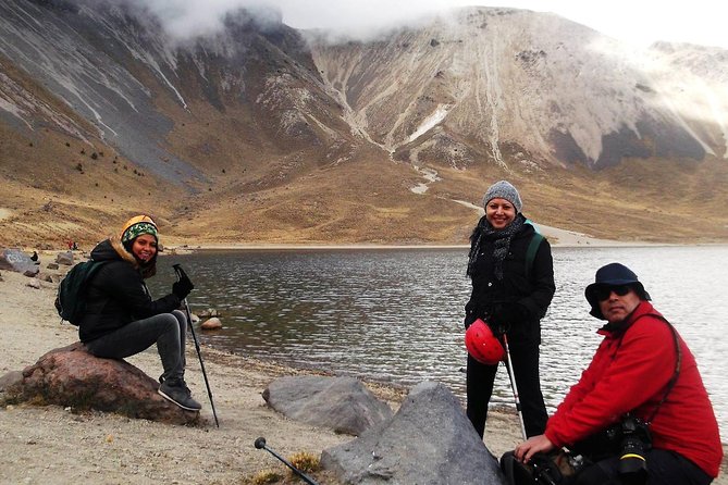 Nevado de Toluca (Walk through the lagoons of the Sun and the Moon) - Nevado de Toluca’s Sun and Moon lagoons: what you’re really hiking for