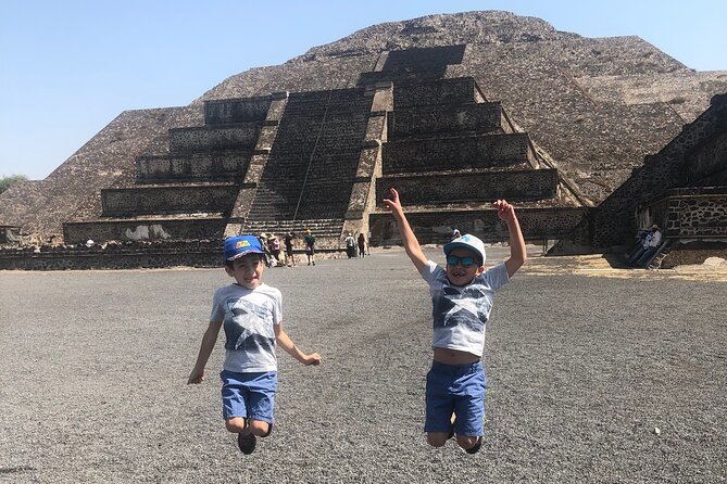 Private ATV tour in the archaeological zone of Teotihuacán - Guides that shape the experience: Ivan, Alexis, Israel