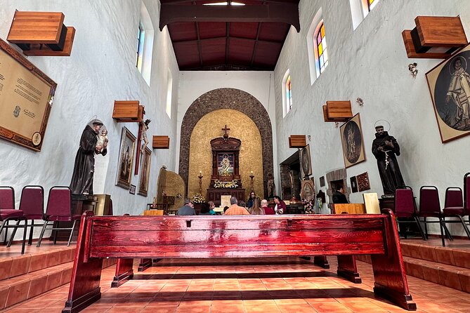 Private experience to the Basilica of Guadeloupe with transportation - Timing and religious atmosphere: when the site becomes more than sightseeing