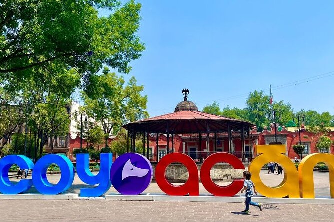Private Mexico City Xochimilco Floating Gardens Tour - Artesanías Coyoacán: crafts you can buy without feeling lost