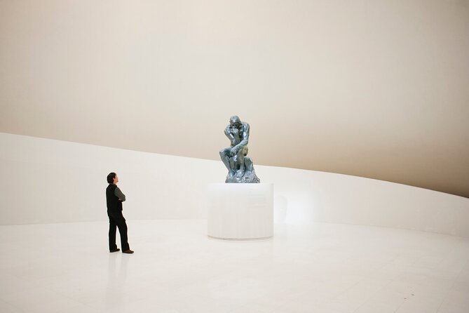 Private Soumaya Museum Tour - Museo Soumaya and FR-EE: the building you notice before the art