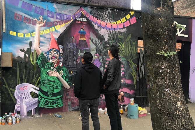 Private Street Art Tour in Rome - Language and ticketing: English + mobile ticket, no drama