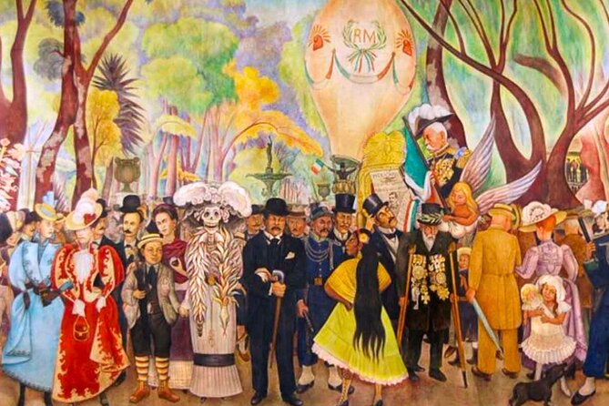 Private Street Food & Mural Art Tour in Mexico City - House of Tiles: azulejos, Talavera, and the palace-turned-restaurant story