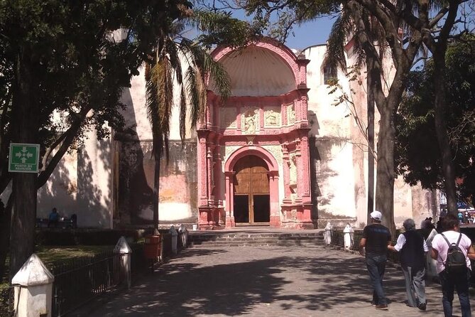 PRIVATE TOUR Colonial Town Taxco and Cuernavaca from CDMX. - Santa Prisca de Taxco: why that pink baroque façade matters