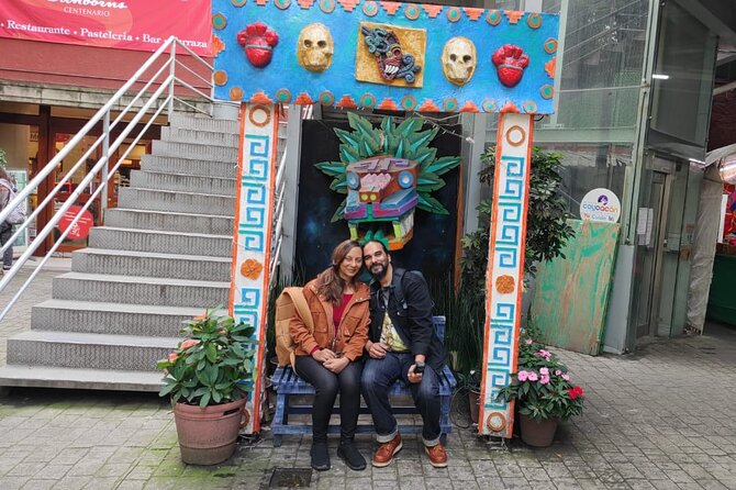 Private Tour Coyoacan & Frida Kahlo's Neighbourhood - Best Rated - Plaza Hidalgo: the square where festivities take over
