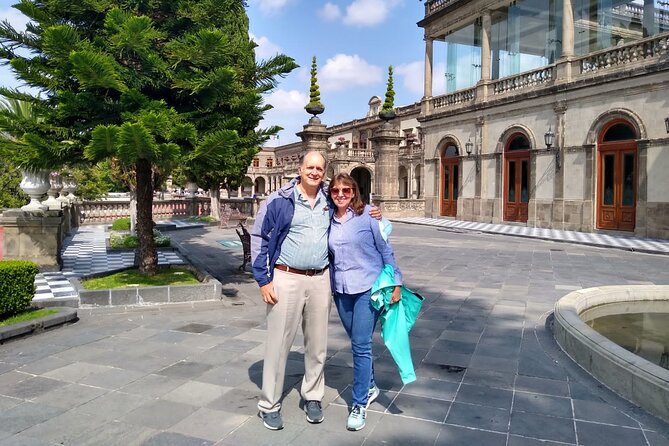 Private Tour Historic Center and Castle of Chapultepec - Guide style and pacing: the half-day that doesn’t drag