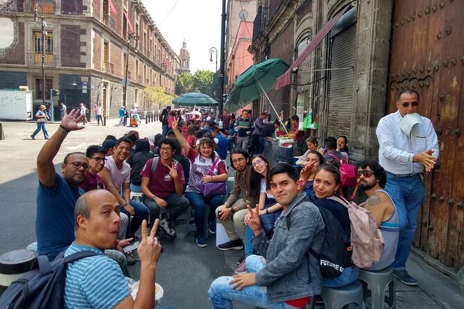 Private Tour in the Historic Center of CDMX with Local Guide - House of Tiles: Color, Light, and a Tiny Break in the Circuit