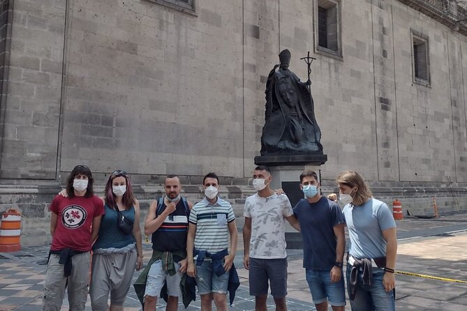 Private Tour Mexico City VIP FULL DAY - Chapultepec Hill: Castle history, then the scale of Bosque de Chapultepec