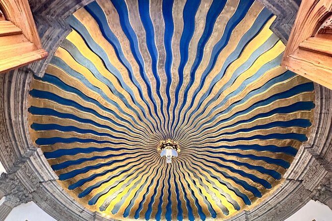 Private tour of the basilica of Guadalupe with Guadalupano museum - First Basilica and Early Sacred Spaces: Why the Older Parts Matter