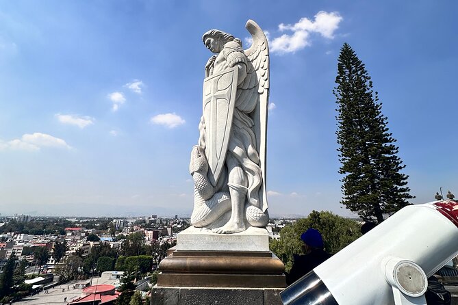 Private tour of the basilica of Guadalupe with Guadalupano museum - La Ofrenda: Two Waterfalls and a Powerful Photo Stop