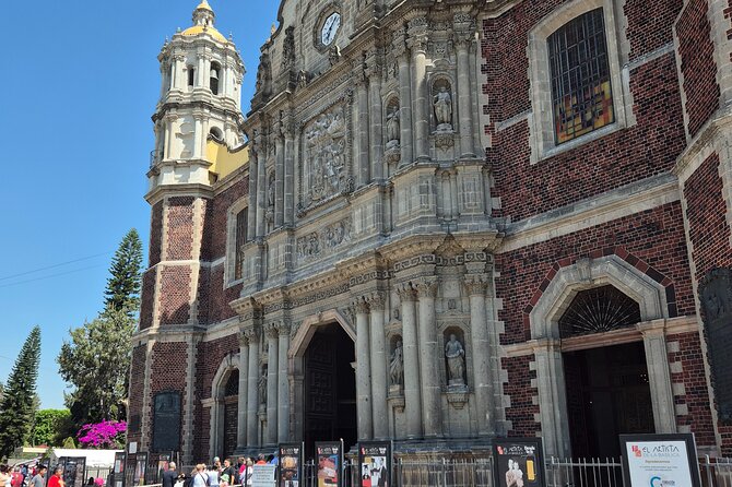 Private Tour Pyramids of Teotihuacán and Guadalupe Basilica up to 4 people - Price and value: what you pay for and what’s extra