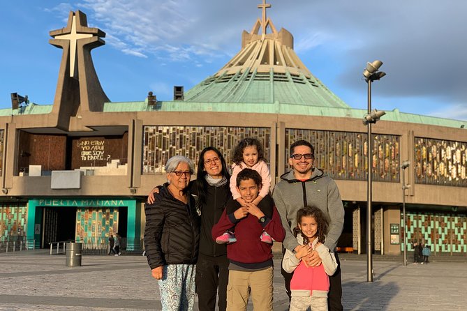 Private Tour: Pyramids of Teotihuacan, Tlatelolco & Basílic of Guadalupe - What to wear and bring for this 8 to 9 hour route