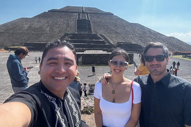 Private Tour: Teotihuacán/Basílica de Guadalupe Hotel Pick Up - Stop 1: Teotihuacán and the Obsidian/Maguey Side Trip