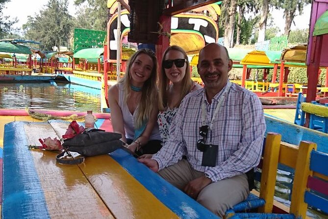 Private Tour: Teotihuacan & Xochimilco in one day - Lunch included: why the meal timing matters