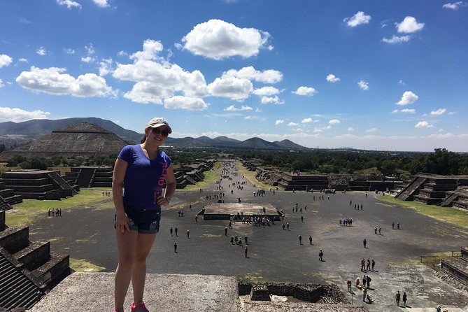 Private Tour: Teotihuacan & Xochimilco in one day - Xochimilco: canals, trajinera time, and real neighborhood energy