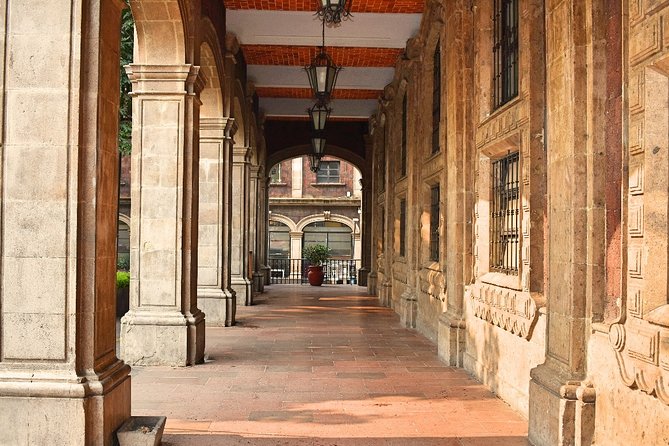 Private Tour: The Colonial Towns of Taxco and Cuernavaca from Mexico City - Taxco’s Santa Prisca church and silver-town energy