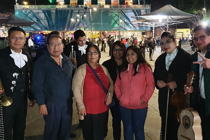 Private Tour to Garibaldi Square - Private Tour at 9 PM: What “Only Your Group” Really Changes
