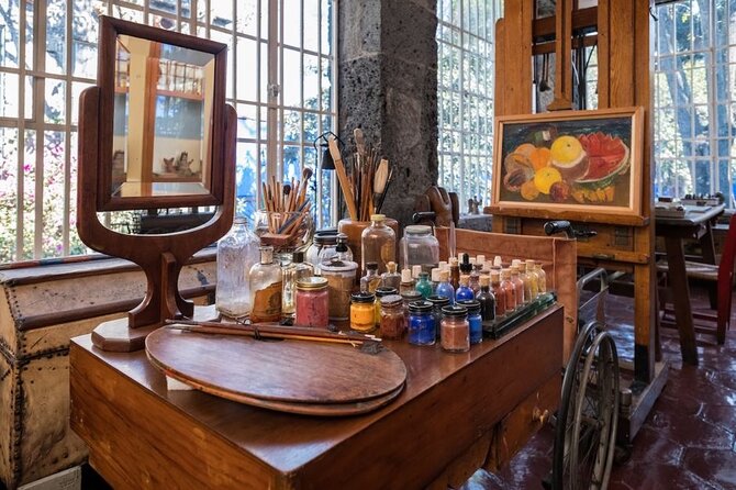 Private Tour to the Frida Kahlo Museum - Inside Museo Frida Kahlo: the Blue House experience that makes it click