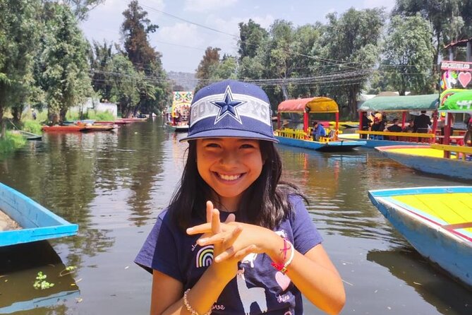 Private tour to the spooky Island of the Dolls in Xochimilco - The Island of the Dolls stop: what you’ll actually do there