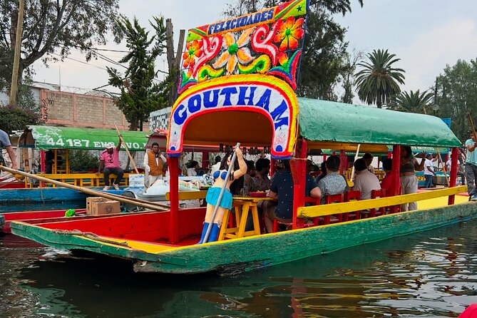 PRIVATE TOUR, Xochimilco, Coyoacan with Frida Kahlo Museum option - Why Xochimilco and Coyoacán belong together