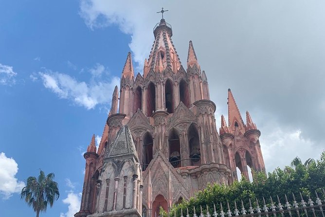 Private Transfers To San Miguel de Allende - Safety and Driving Style on Long Routes