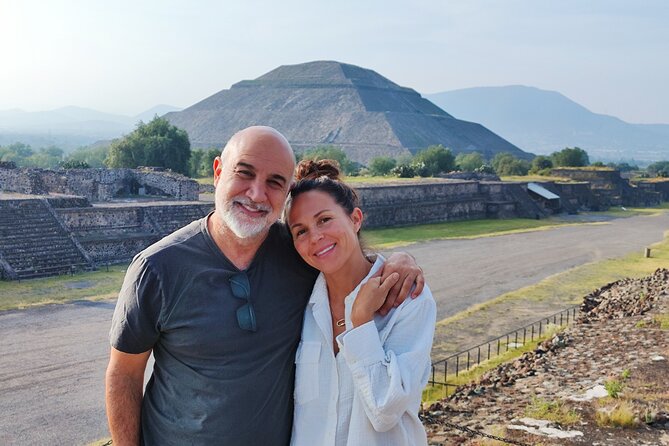 Private Transportation Pyramids of Teotihuacan + Breakfast in Cueva - Private transport to Teotihuacan: why this format works