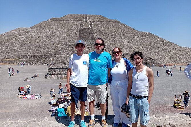 Private VIP Tour Pyramids of Teotihucan and Basilica - Best Rated - Tlatelolco Plaza de las Tres Culturas: seeing three eras in one glance