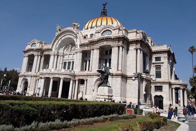 Private walk CDMX Historic Center + Museums + Tacos + Metro - What This Private Historic Center Tour Feels Like