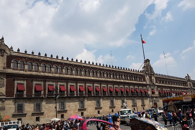 Private Walking Tour Gems of the Historic Center of Mexico City - Madero Street with coffee breaks: the comfortable way to read colonial-era facades