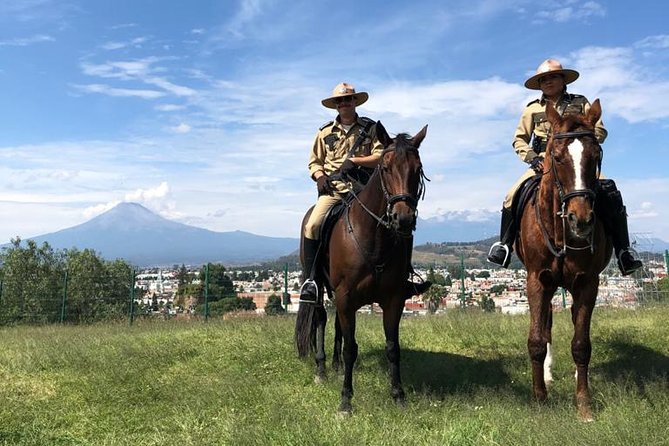 Puebla & Cholula Full-Day Private Tour from Mexico City - Stop 1: Great Pyramid of Cholula (archaeological zone, tunnels, and the church on top)
