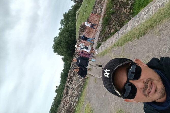 Pyramids of Teotihuacan and Basilica of Guadalupe / Small Groups - Scam Pickup Concerns: One Red Flag to Take Seriously
