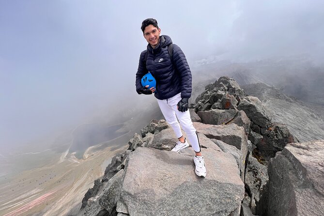 Reach the Nevado de Toluca's summit from mexico city private tour - Entering Nevado de Toluca at 8 AM, 4,100 Meters Up