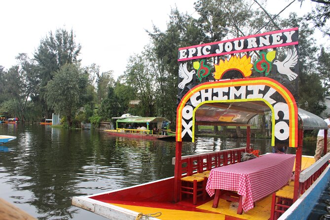 Riding Boats +Warm Mex Food+ Frida Kahlo's neighborhood (private) - Key highlights worth knowing