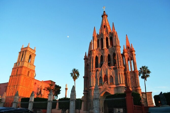 San Miguel de Allende & Queretaro Tour from Mexico City - Stop 2: Queretaro City’s Historic Center and the Aqueduct
