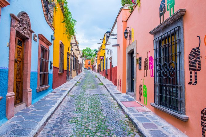 San Miguel de Allende Tour from Mexico City - The First Break at Parador Turístico San Pedro