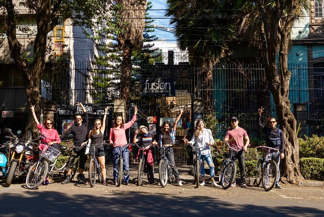 Santa Maria la Rivera, Bites and Bikes Tour - Stop 1: Monumento y Museo de la Revolución—why this monument matters