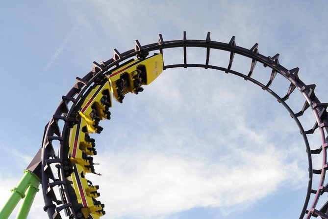 Six Flags Mexico City: Ticket + Hassle-Free Transfers - Shows, special events, and the park’s spooky side