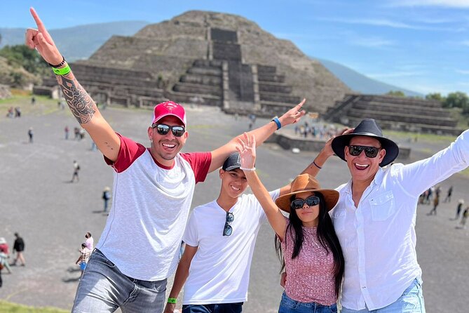 Small group: Teotihuacan, Basilica of Guadalupe and Tlatelolco - The comfort factor: pickup, van, and timing