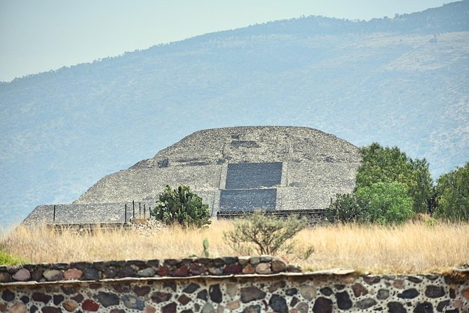 Small Group: Teotihuacan Pyramids and Shrine of Guadalupe from Mexico City - Teotihuacan Pyramids: Sun, Moon, and the Avenue of the Dead