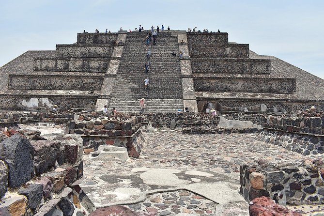 Small Group: Teotihuacan Pyramids and Shrine of Guadalupe from Mexico City - Who this tour is best for