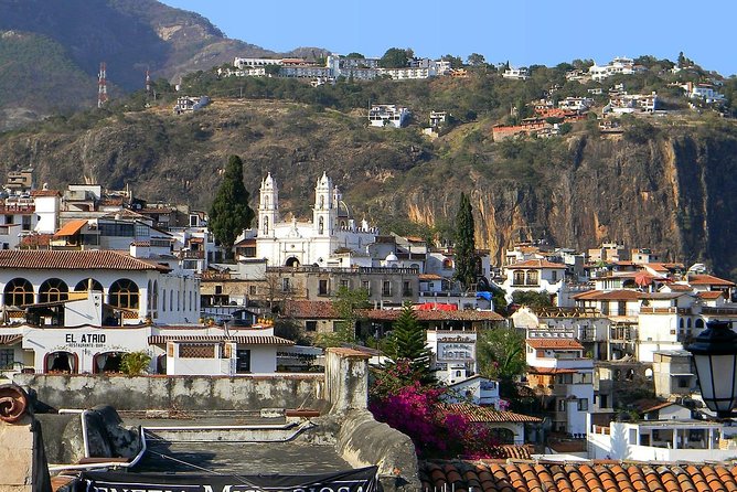 Small Group: The Magical Colonial Towns of Taxco and Cuernavaca - The Comfort Setup: A/C Van and a Guide Who Can Handle the Day