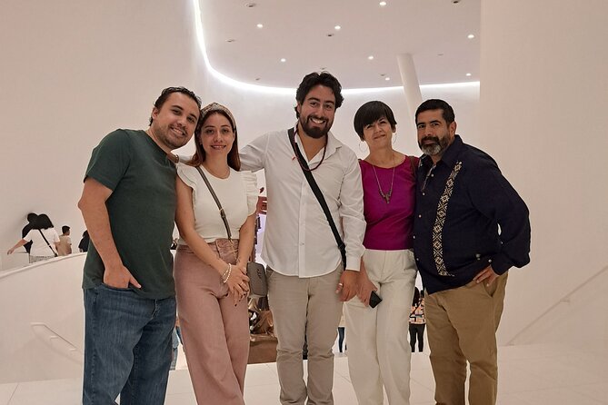 Soumaya Museum Tour ‐ Small Groups - Stop focus at Soumaya: what the highlight route really covers