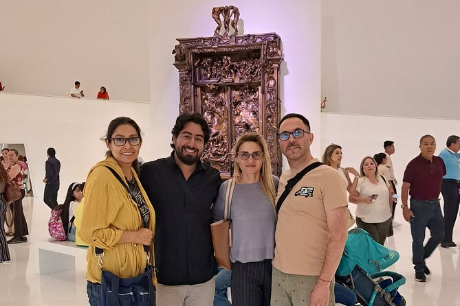 Soumaya Museum Tour ‐ Small Groups - Entering the museum: pacing, architecture, and the first impressions