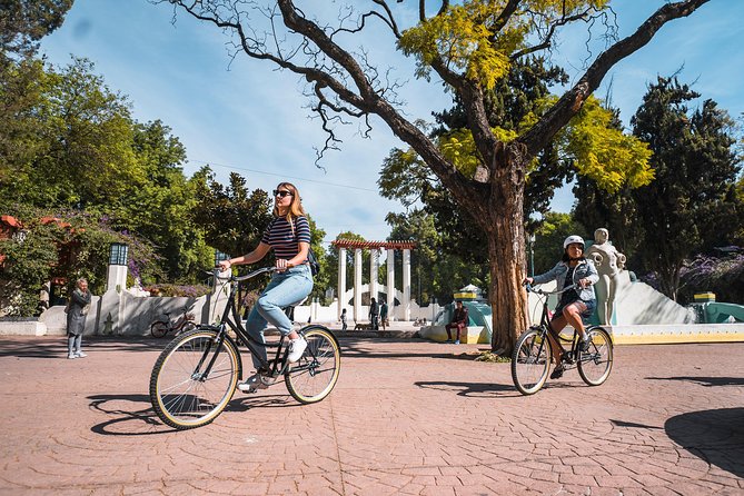 Street Food Bike Tour / Mexico is not only Tacos / All Inclusive - Condesa tacos and micheladas: the classic CDMX flavor test