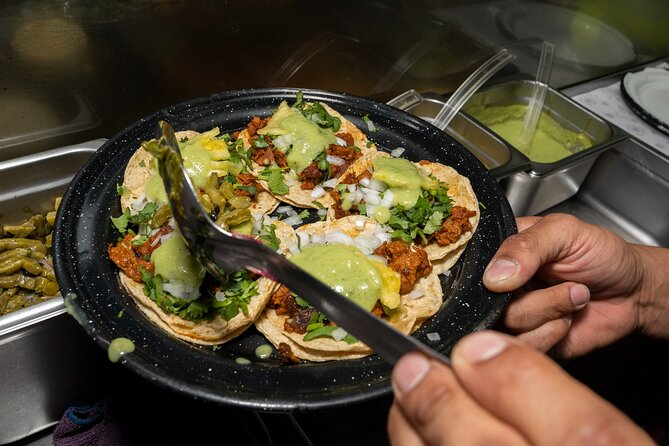 Street Food Tour with Friends - Stop 4: Juárez Snack-and-Drink Start + Neighborhood Backstory
